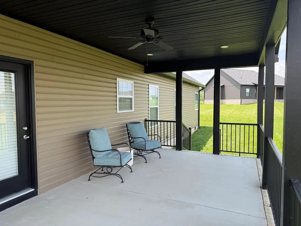 2895 Autumn Woods Trail Cookeville TN 38501