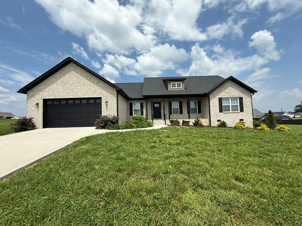 2895 Autumn Woods Trail Cookeville TN 38501