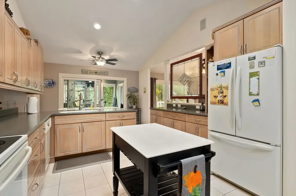 122 Pineridge Loop Crossville TN 38558