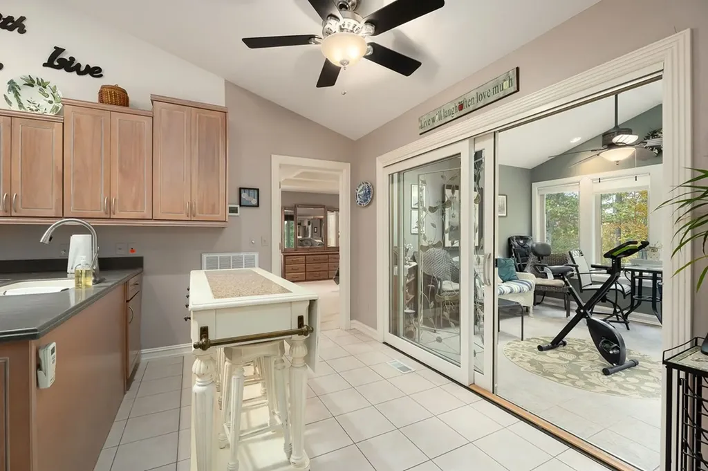 122 Pineridge Loop Crossville TN 38558