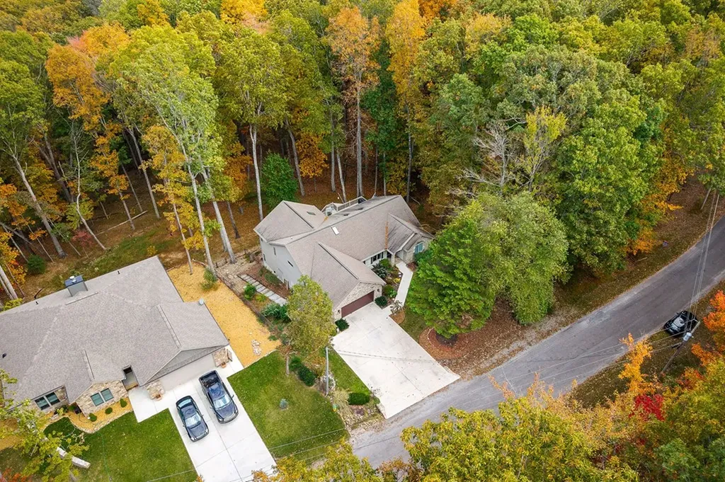 122 Pineridge Loop Crossville TN 38558