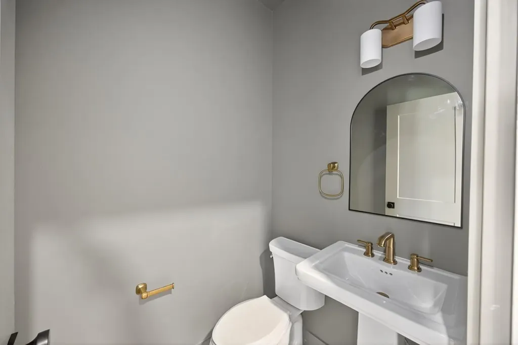 164 Bilbrey Road Livingston TN 38570