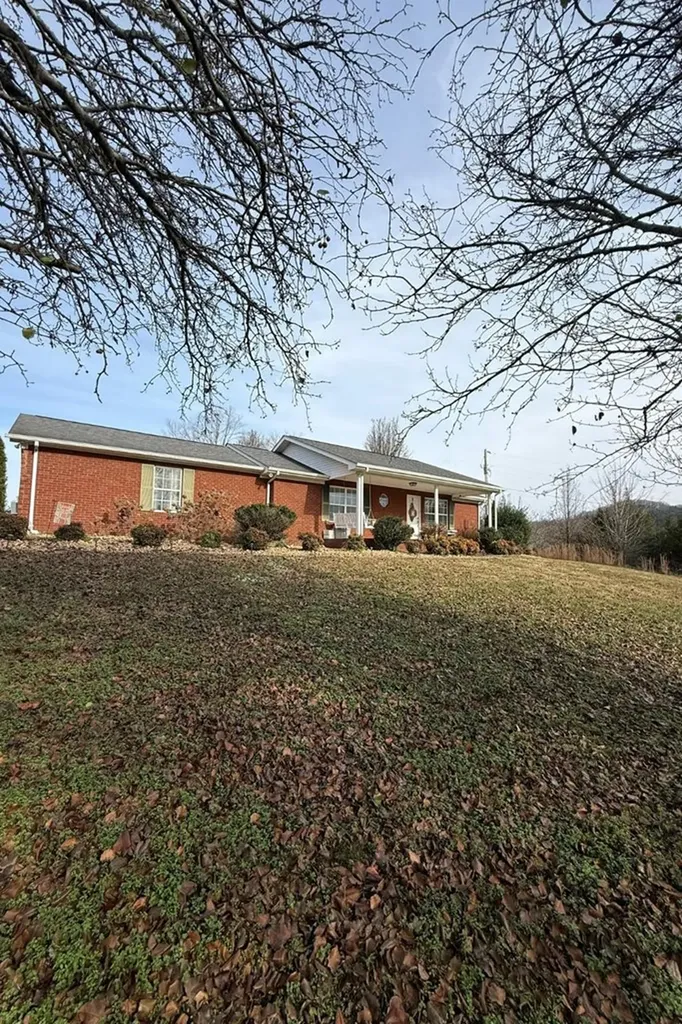 219 Tator Knob Road Liberty TN 37095