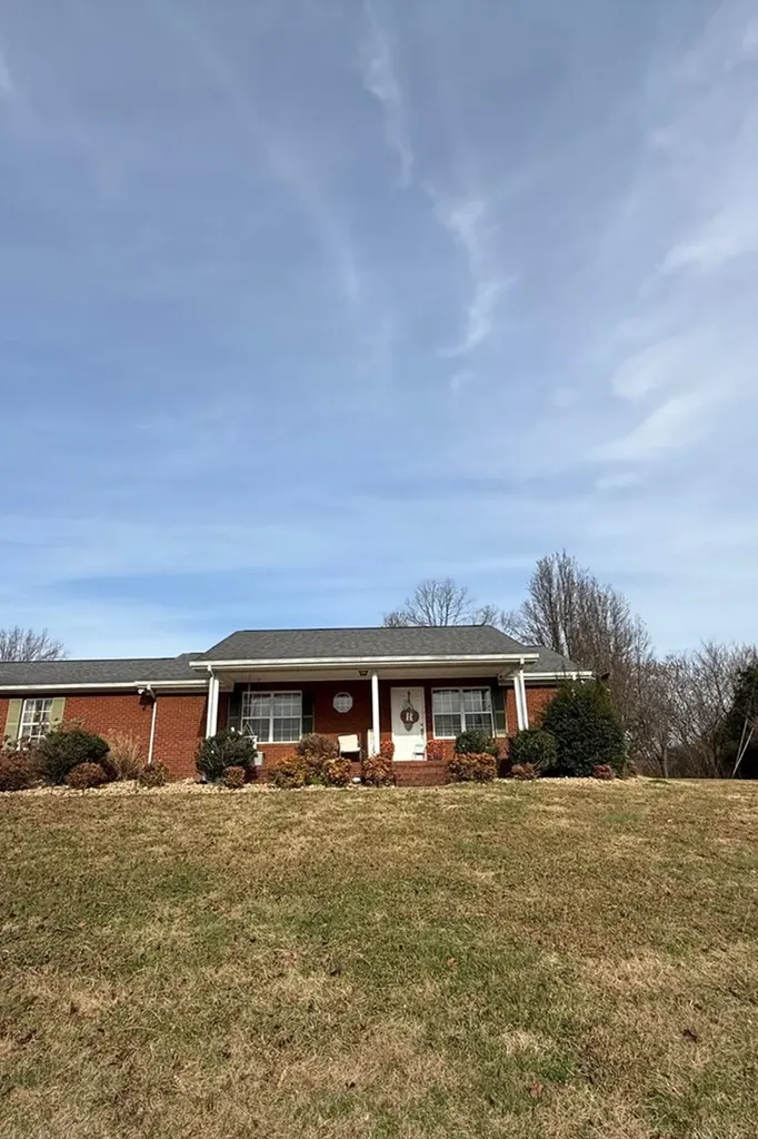 219 Tator Knob Road Liberty TN 37095