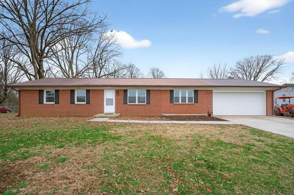 131 Jennifer Street Livingston TN 38570