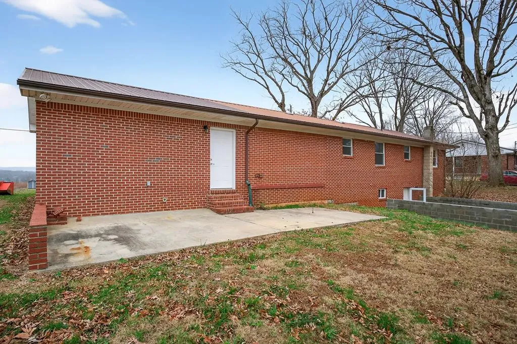 131 Jennifer Street Livingston TN 38570