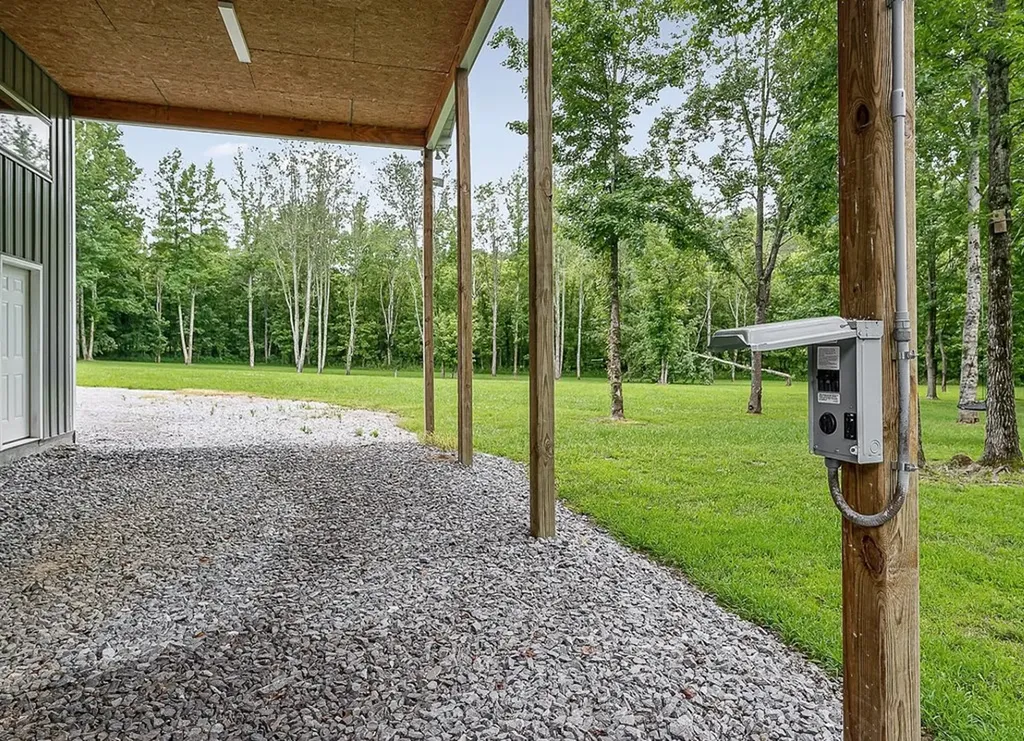 656 Old Buffalo Valley Road Silver Point TN 38582