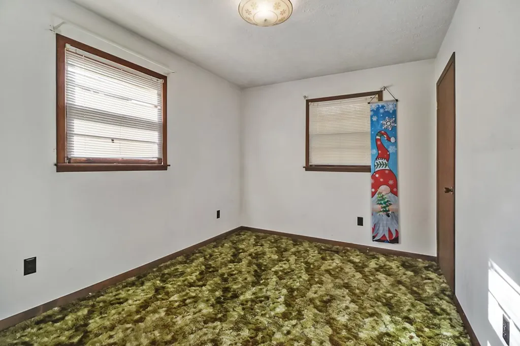 2620 Deer Lodge Highway Deer Lodge TN 37726