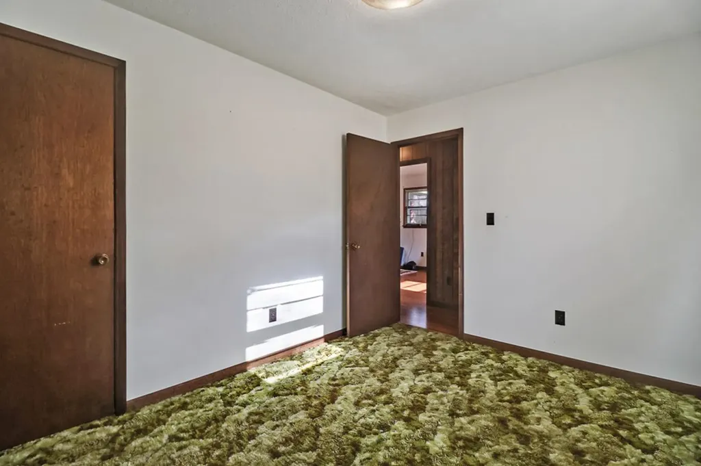 2620 Deer Lodge Highway Deer Lodge TN 37726