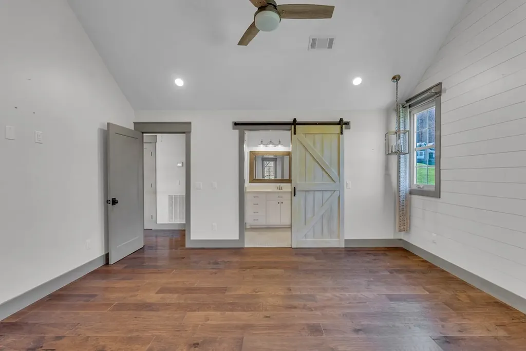 1671 Golf Lane Livingston TN 38570