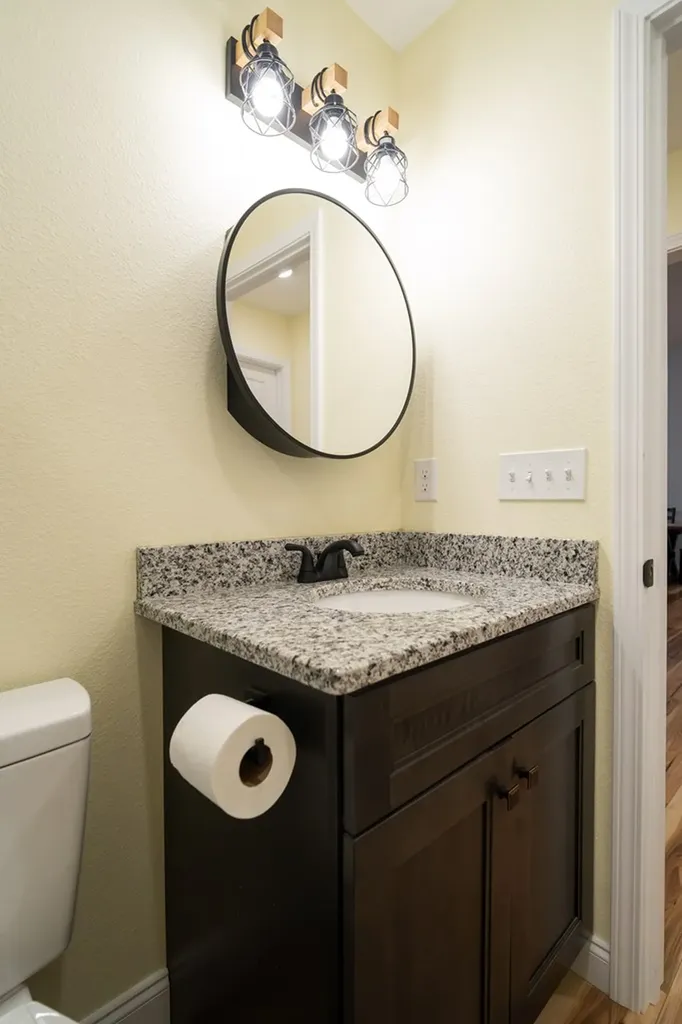 1561 Bicknell Road Clarkrange TN 38553