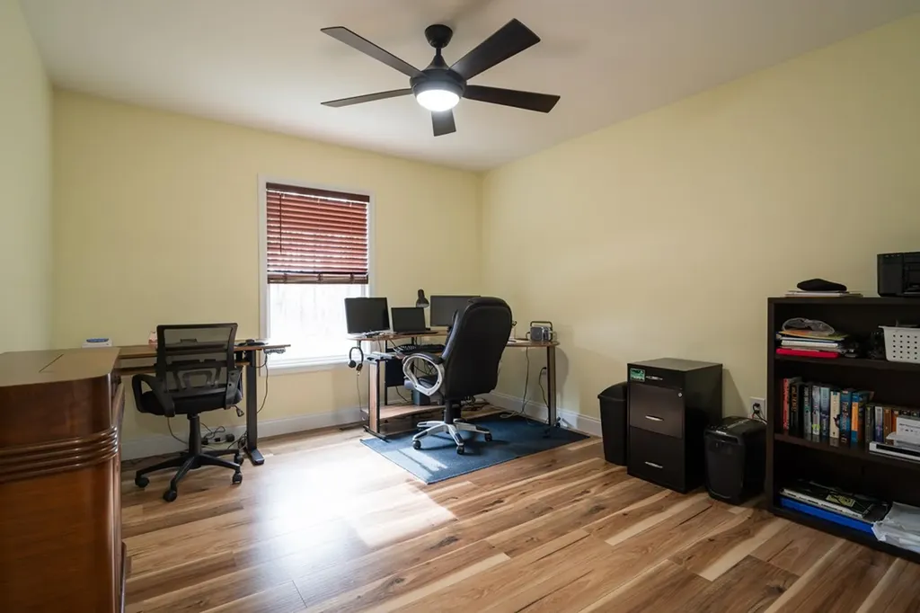 1561 Bicknell Road Clarkrange TN 38553