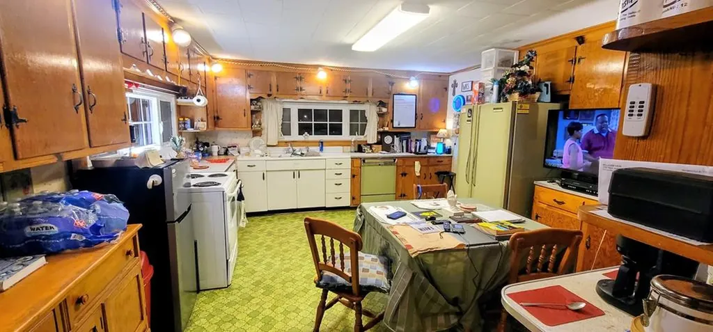 19 Turkey Scratch Spencer TN 38585no