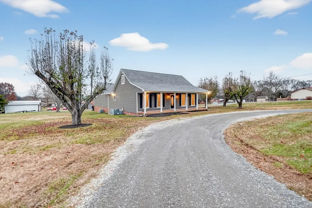 201 Fontenay Drive Lebanon TN 37090