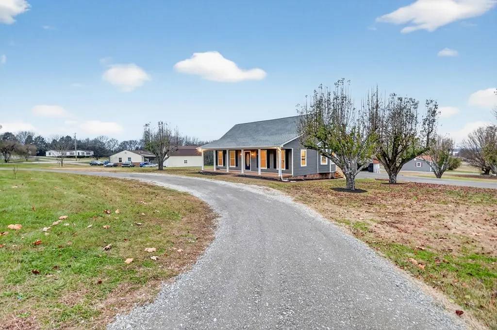 201 Fontenay Drive Lebanon TN 37090