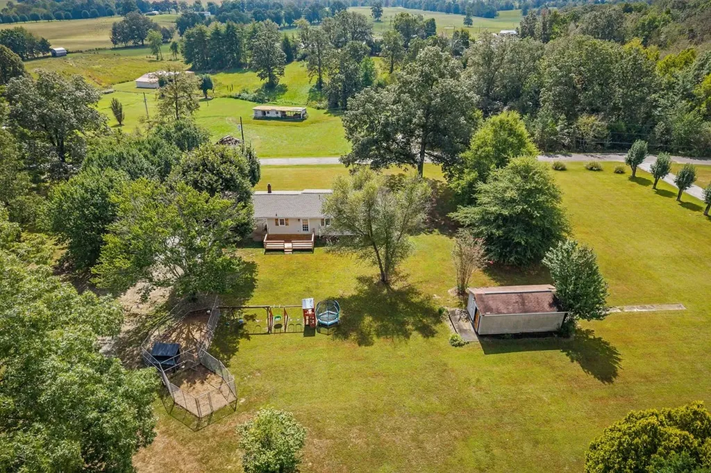 293 Airport Drive Mcminnville TN 37110