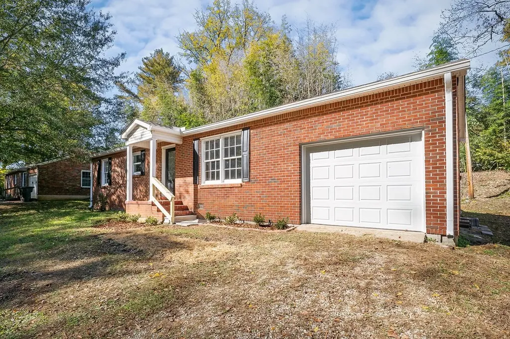 108 Dellwood Lane Mcminnville TN 37110