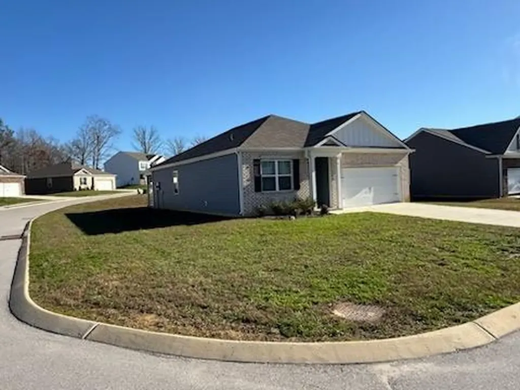 167 Nunally Avenue Baxter TN 38544