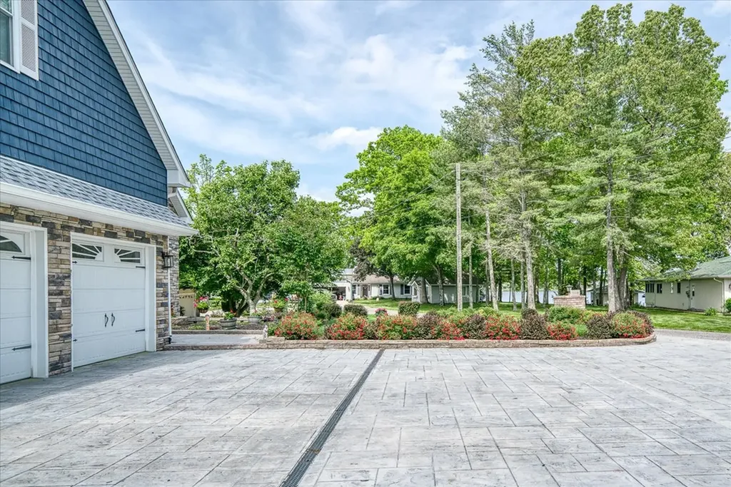 1118 Hileah Drive Crossville TN 38572