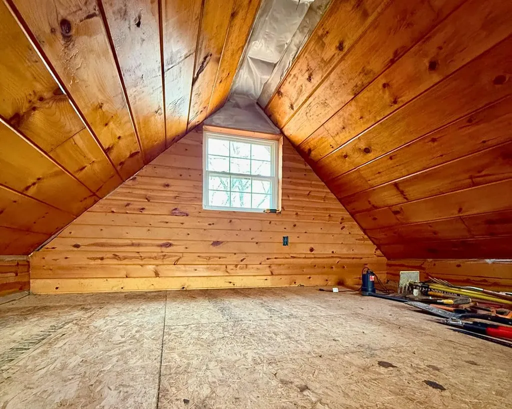 353 Red Bud Lane Hilham TN 38568