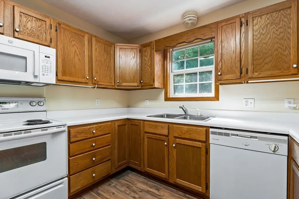 151 Cullom Lands Lane Livingston TN 38570