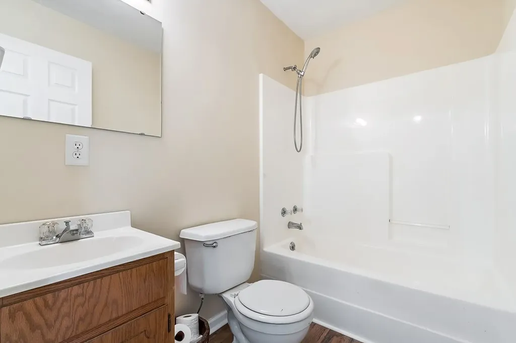 151 Cullom Lands Lane Livingston TN 38570