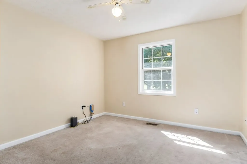 151 Cullom Lands Lane Livingston TN 38570