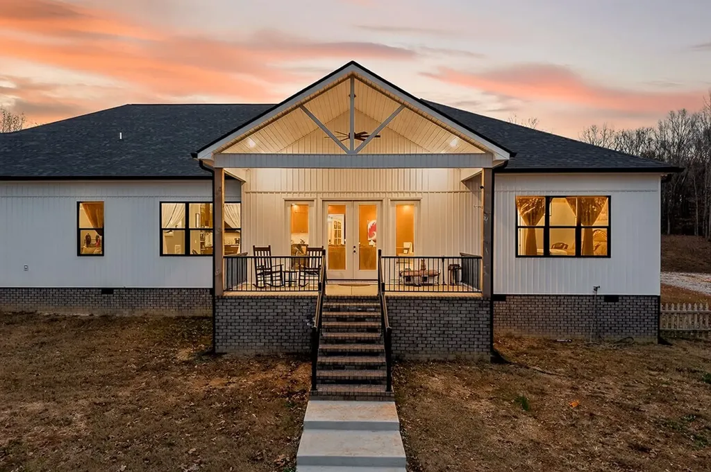 377 Margot Drive Sparta TN 38583