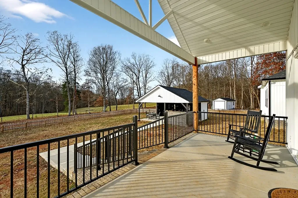 377 Margot Drive Sparta TN 38583