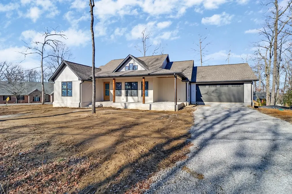 124 Markham Lane Crossville TN 38558