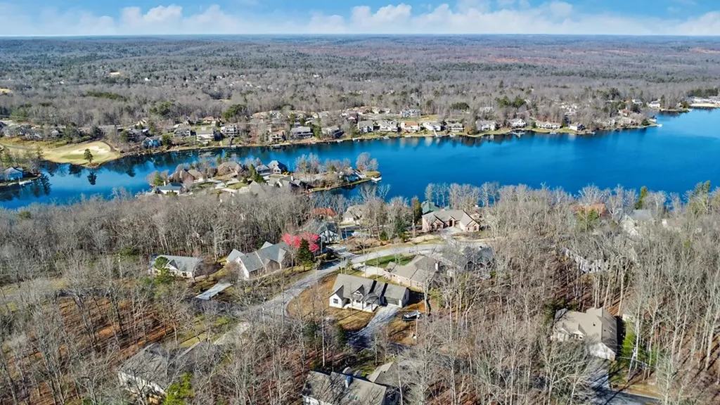 124 Markham Lane Crossville TN 38558