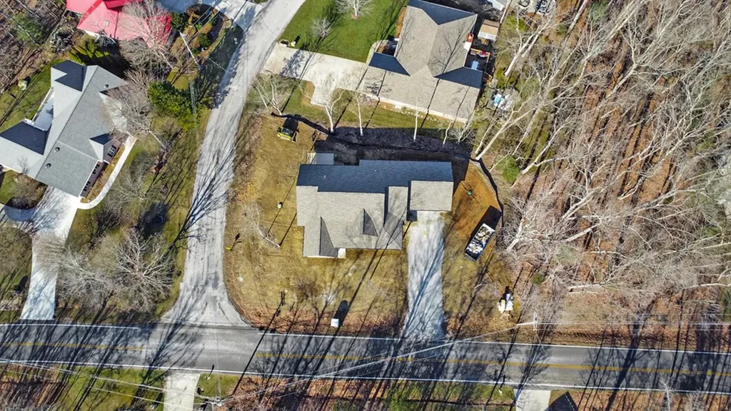 124 Markham Lane Crossville TN 38558
