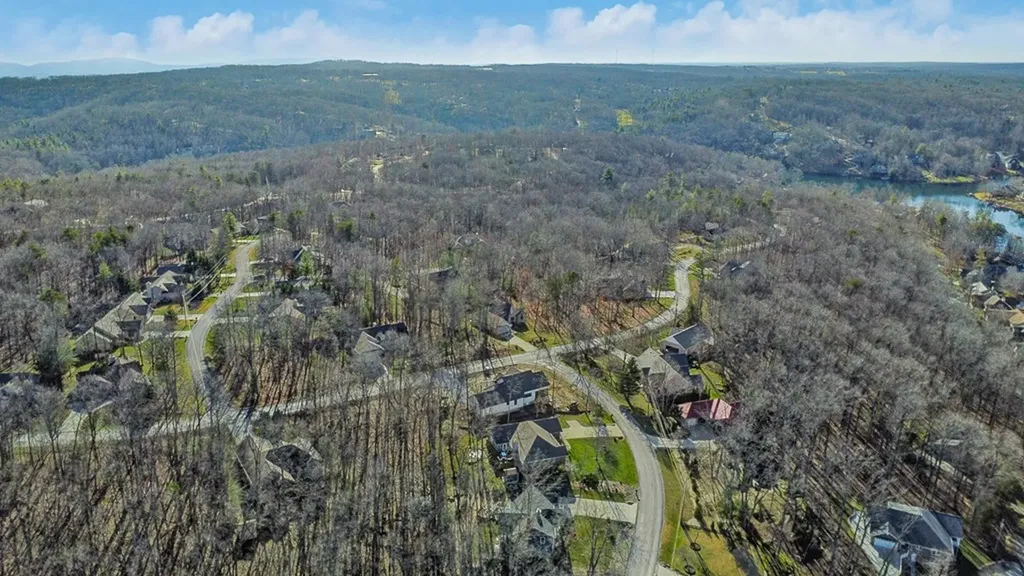 124 Markham Lane Crossville TN 38558