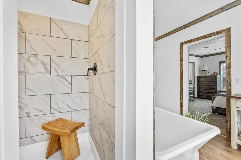 1750 South Fork Road Whitleyville TN 38588