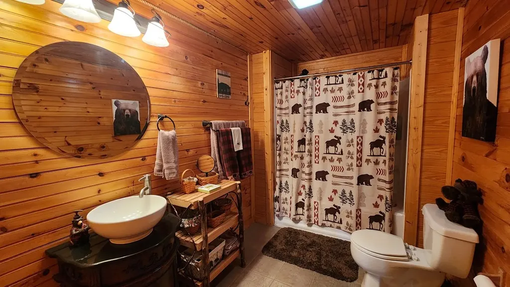 5615 Eastport Road Alpine TN 38543