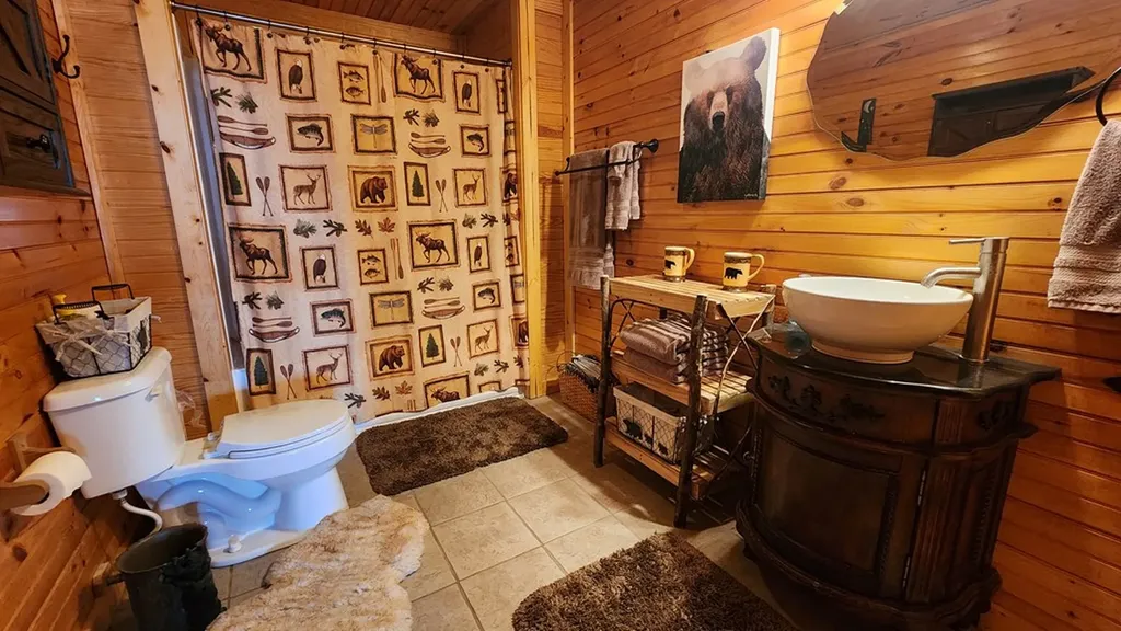 5615 Eastport Road Alpine TN 38543