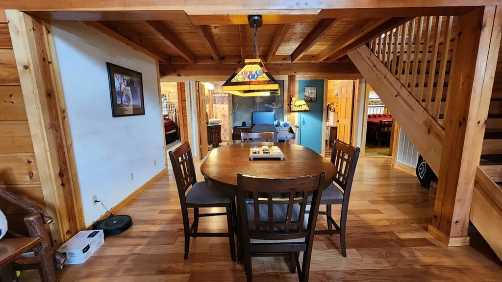 5615 Eastport Road Alpine TN 38543