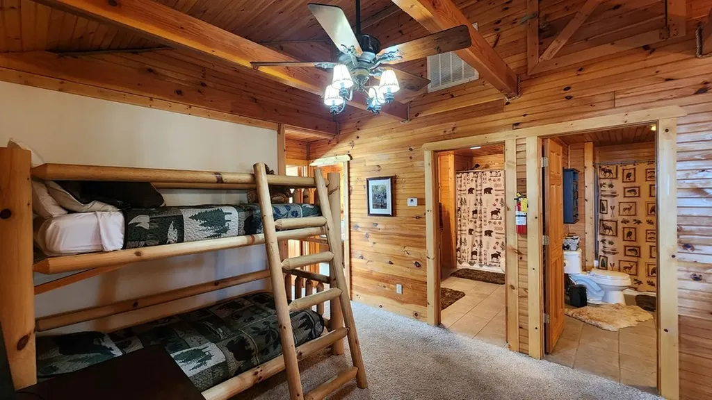 5615 Eastport Road Alpine TN 38543