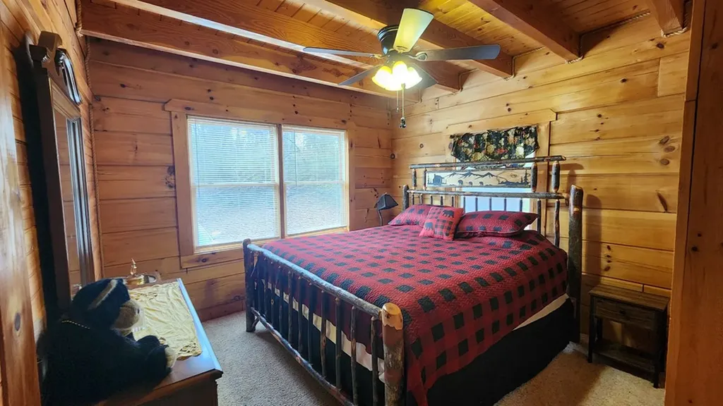 5615 Eastport Road Alpine TN 38543