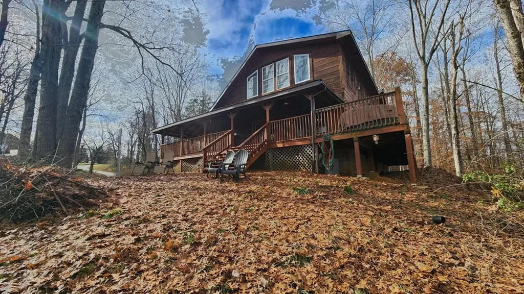 5615 Eastport Road Alpine TN 38543