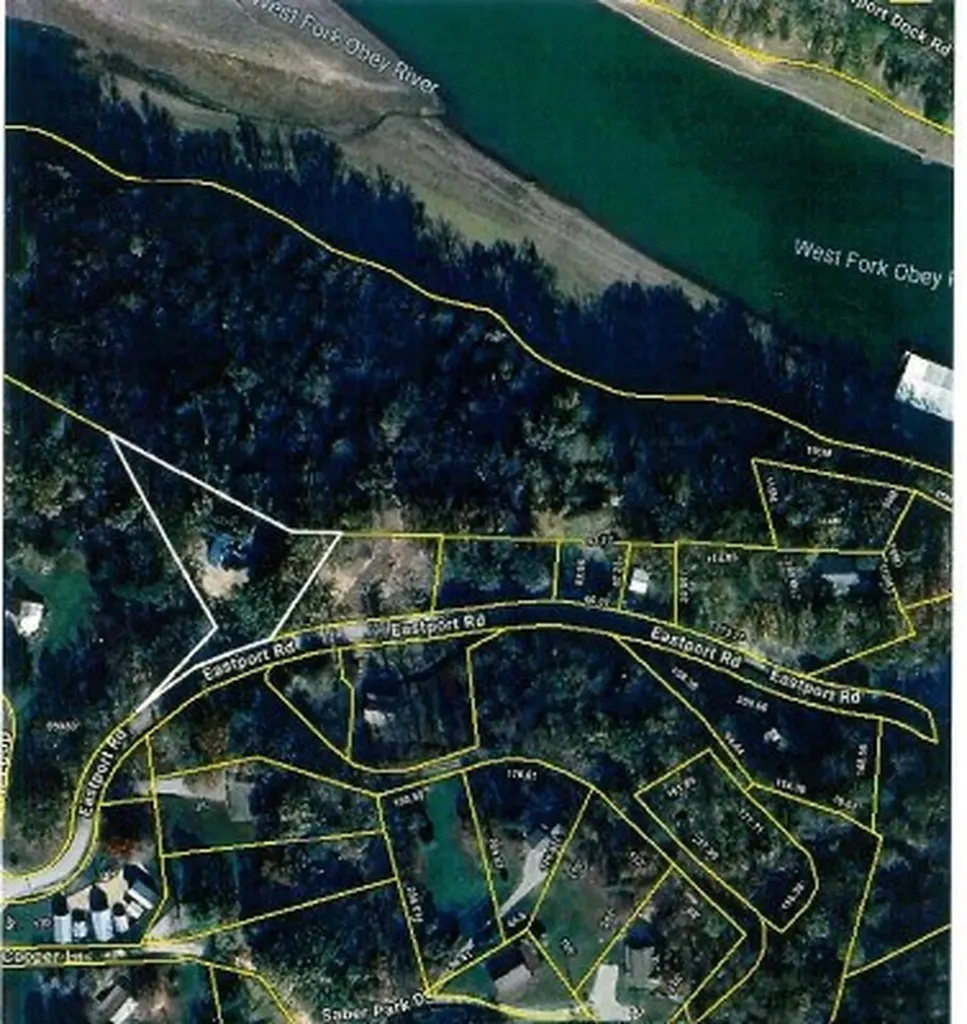 5615 Eastport Road Alpine TN 38543