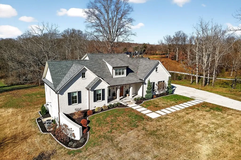 2311 Boyd Farris Road Cookeville TN 38501