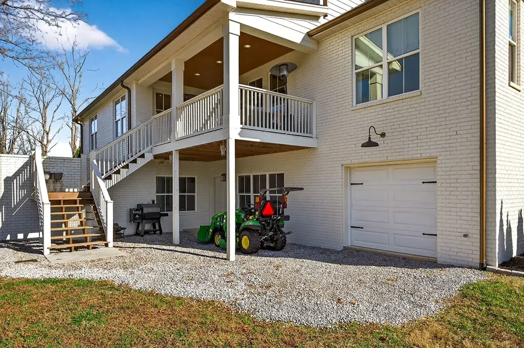 2311 Boyd Farris Road Cookeville TN 38501