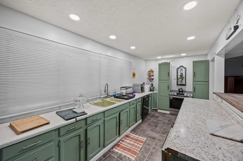 120 Wells Road Crossville TN 38555