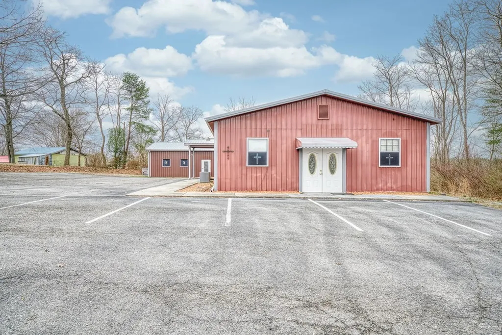 164 Oak Road Crossville TN 38555