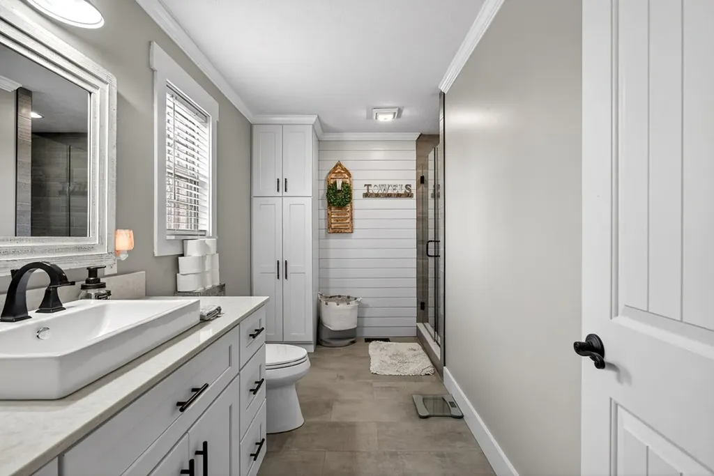 151 Hack Dyer Lane Bloomington Springs TN 38545