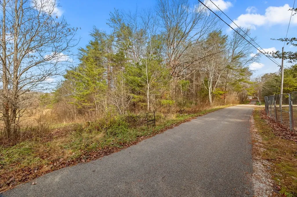 2 Ac Ev Road Spencer TN 38585