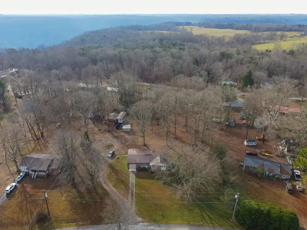 408 Shady Oaks Drive Spencer TN 38585