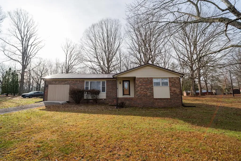 408 Shady Oaks Drive Spencer TN 38585