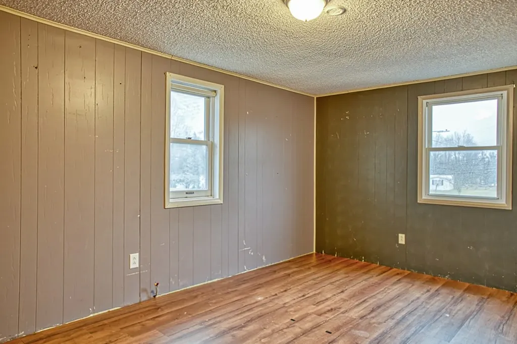 220 Minnie Avenue Monterey TN 38574